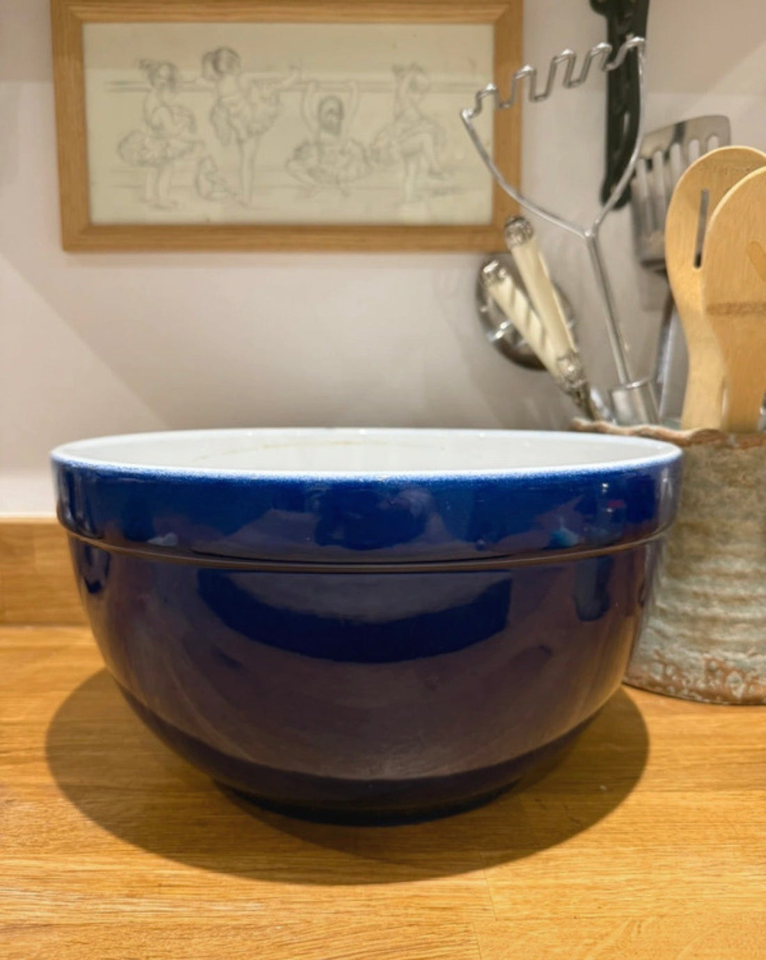 Vintage Kitchenware That Brings Character Back Into the Home