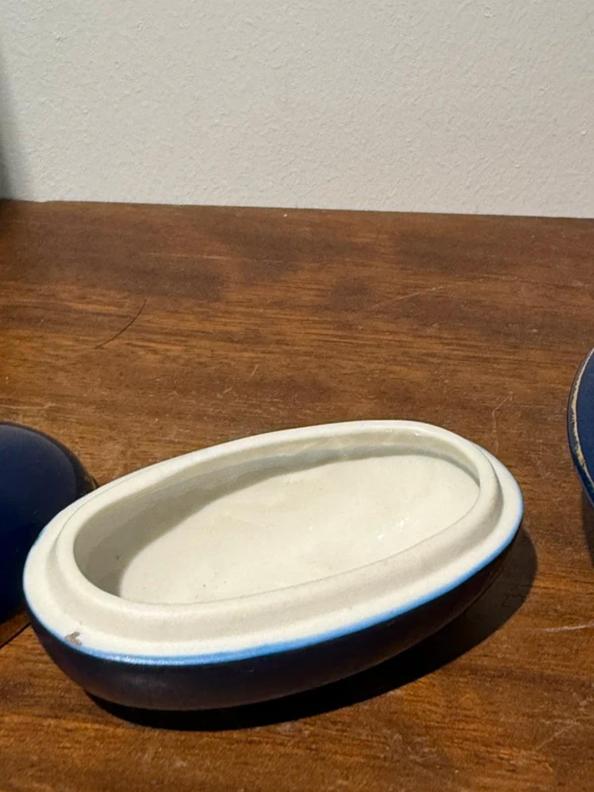 Oval Trinket Box A lidded jewelry ring box navy blue gold home decor