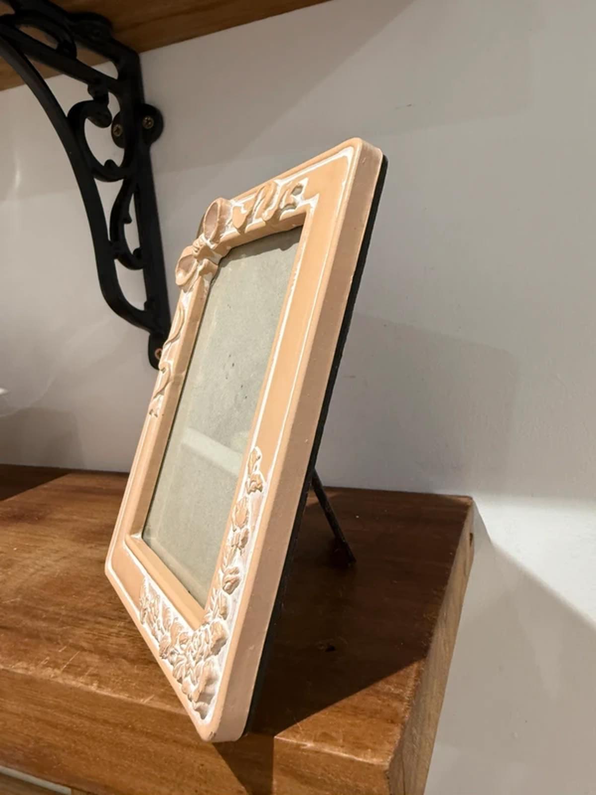 Vintage cream brow one of a kind photo frame stunning home deco