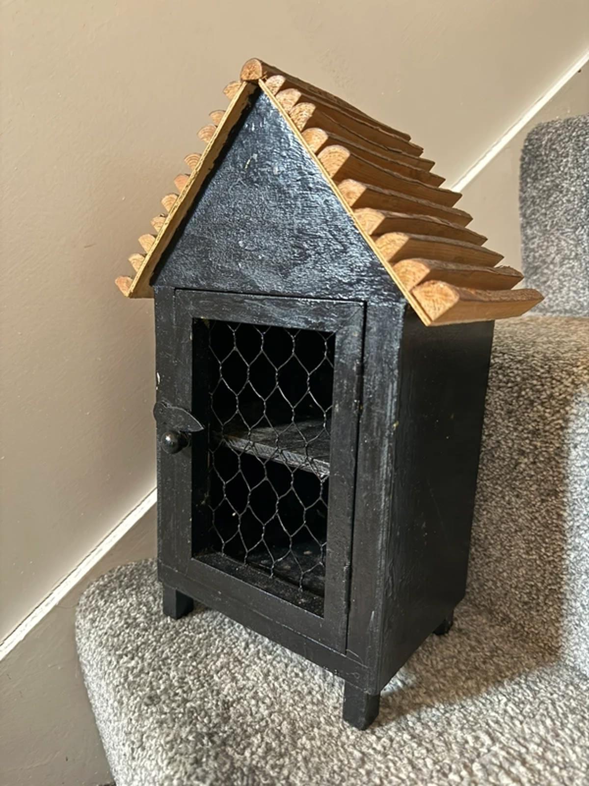 Vintage wooden egg hen house storage kitchen country home decor