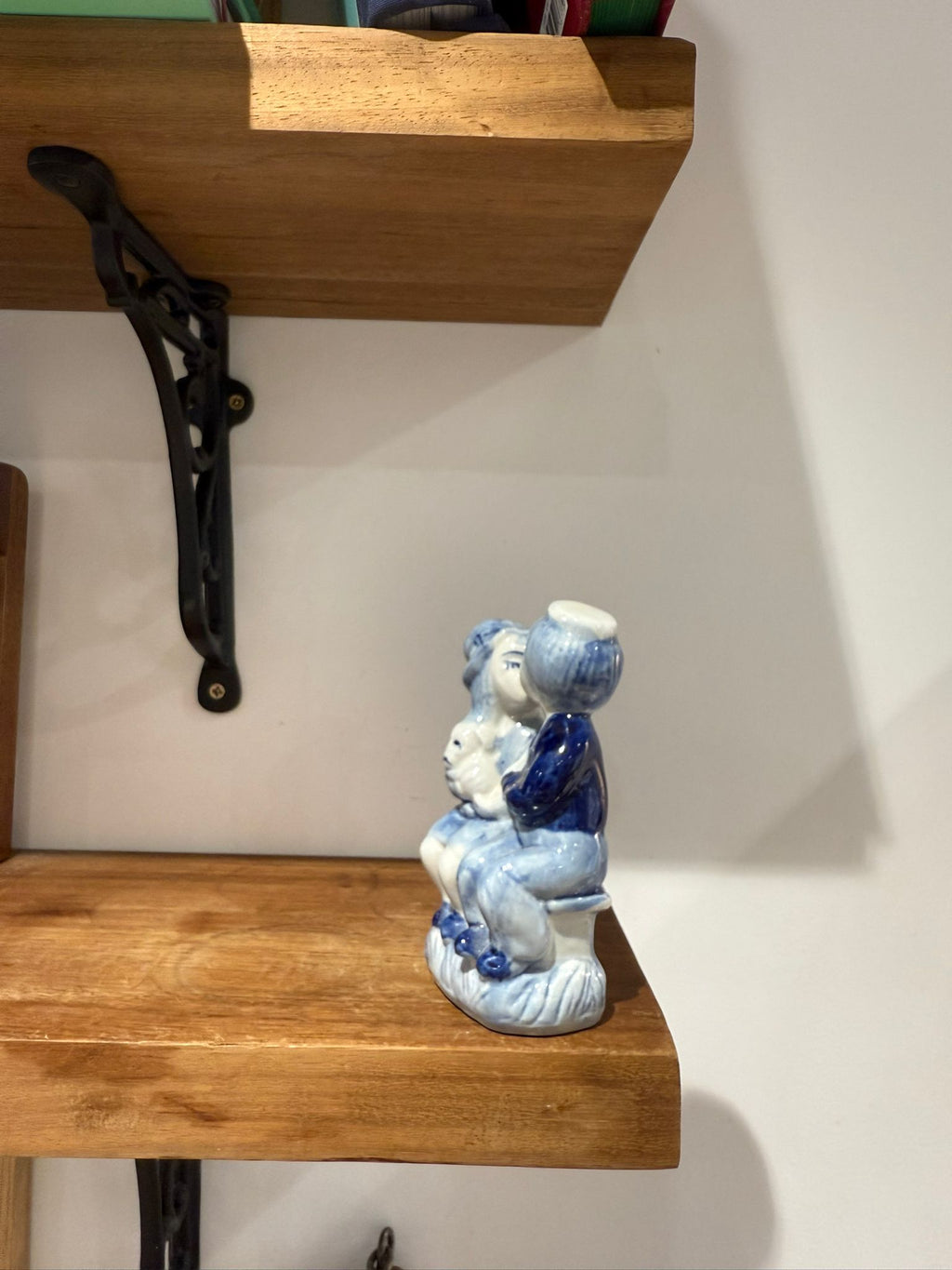 Vintage Blue & White Kissing Couple Ceramic Figurine