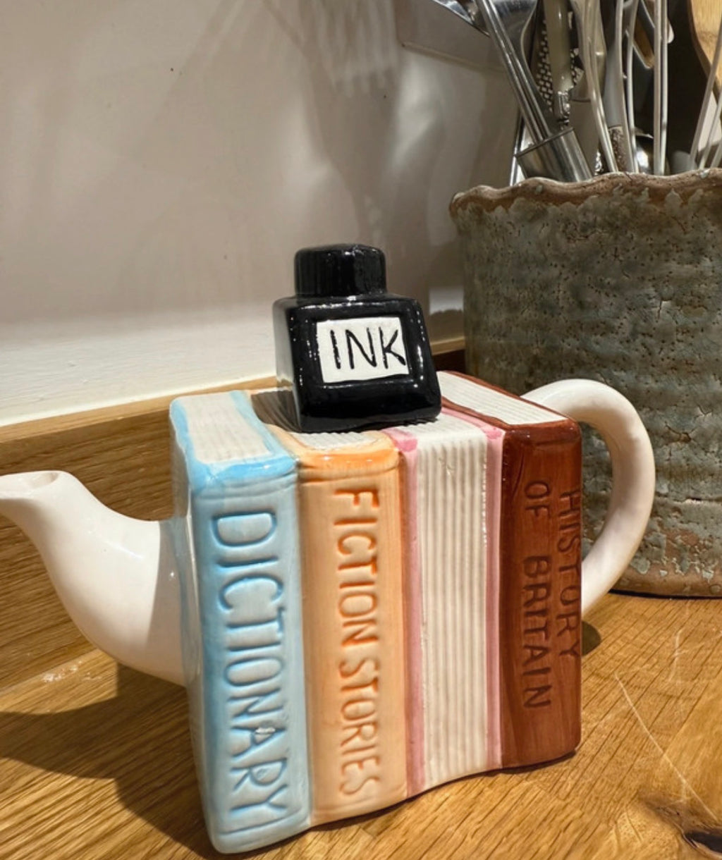 Carters of Suffolk Jane Austin Book Tea Pot