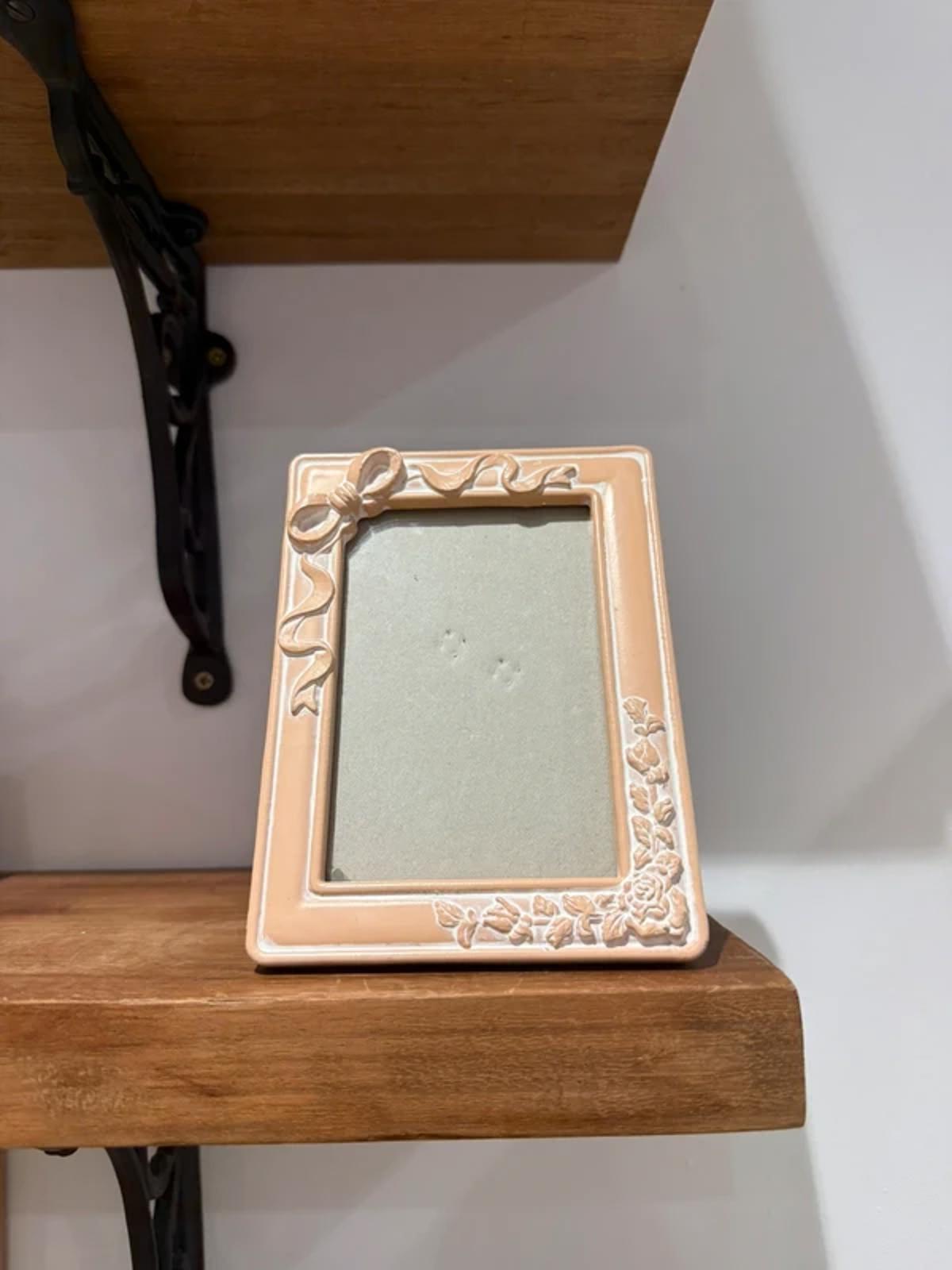 Vintage cream brow one of a kind photo frame stunning home deco
