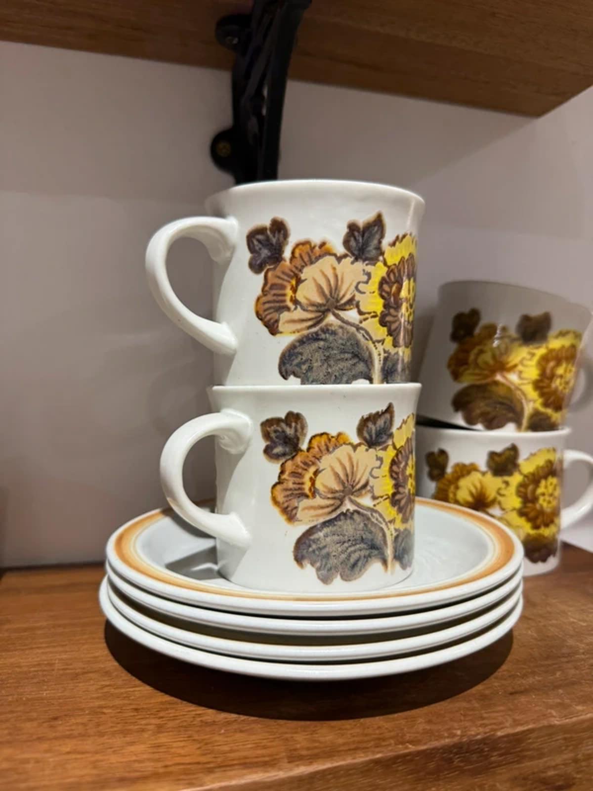 Vintage set of 3 royal doulton floral retro brown mustard tea cup mugs and saucers