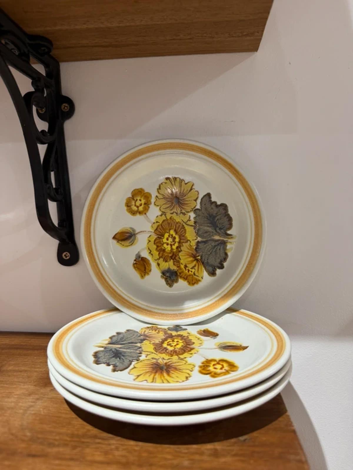 Small side  vintage floral yellow retro plate decor kitchen home