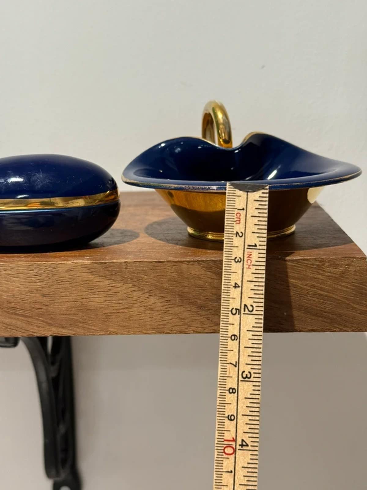 Oval Trinket Box A lidded jewelry ring box navy blue gold home decor