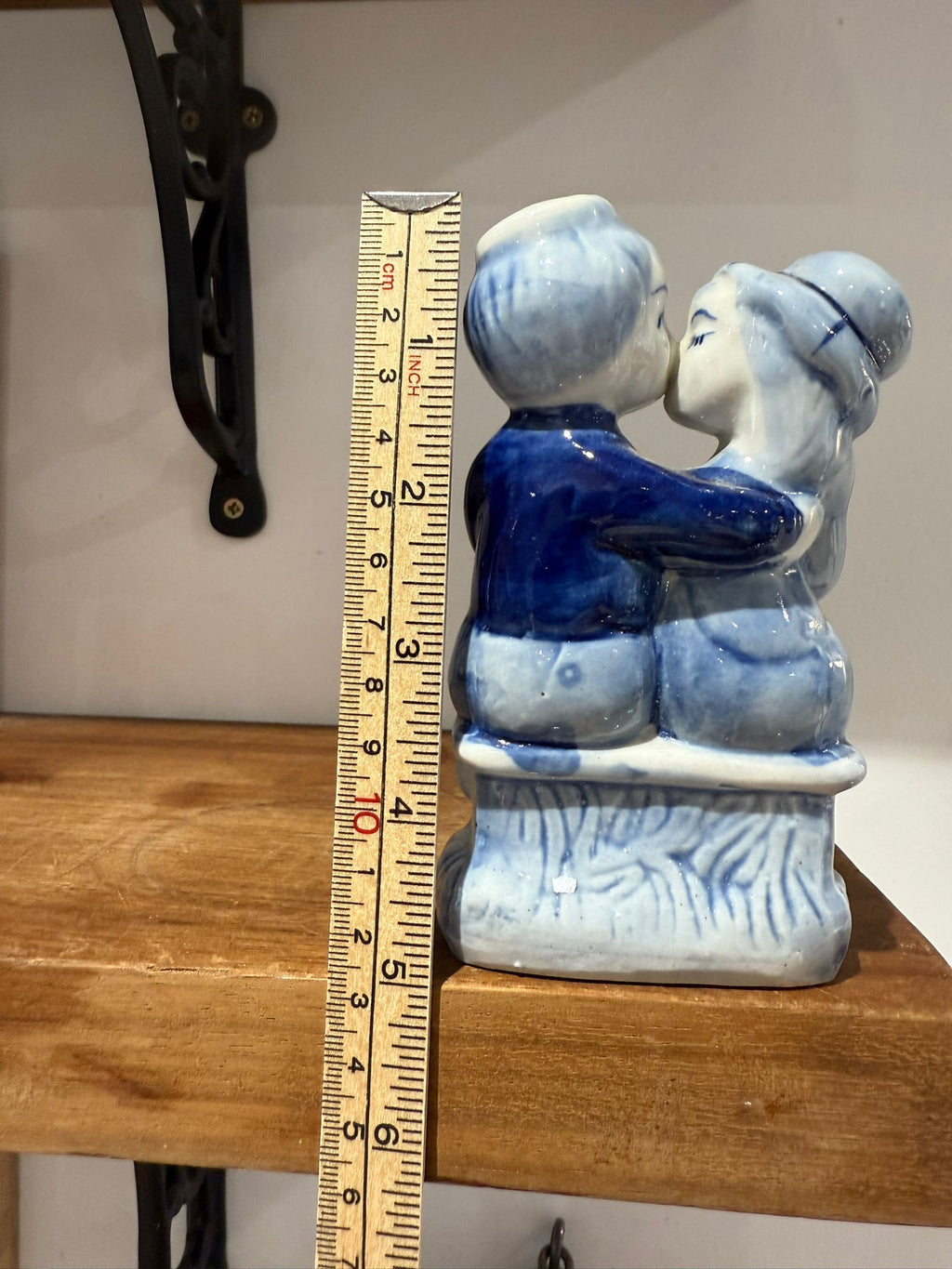 Vintage Blue & White Kissing Couple Ceramic Figurine