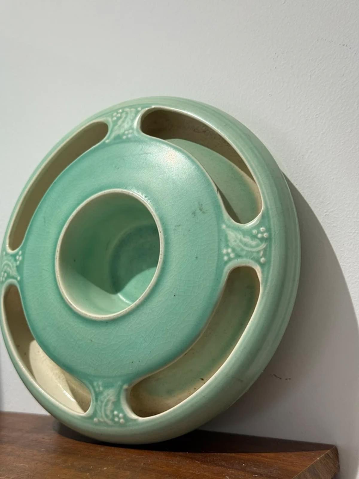 Vintage Pell green ceramic flower table decoration ashtray country home decor