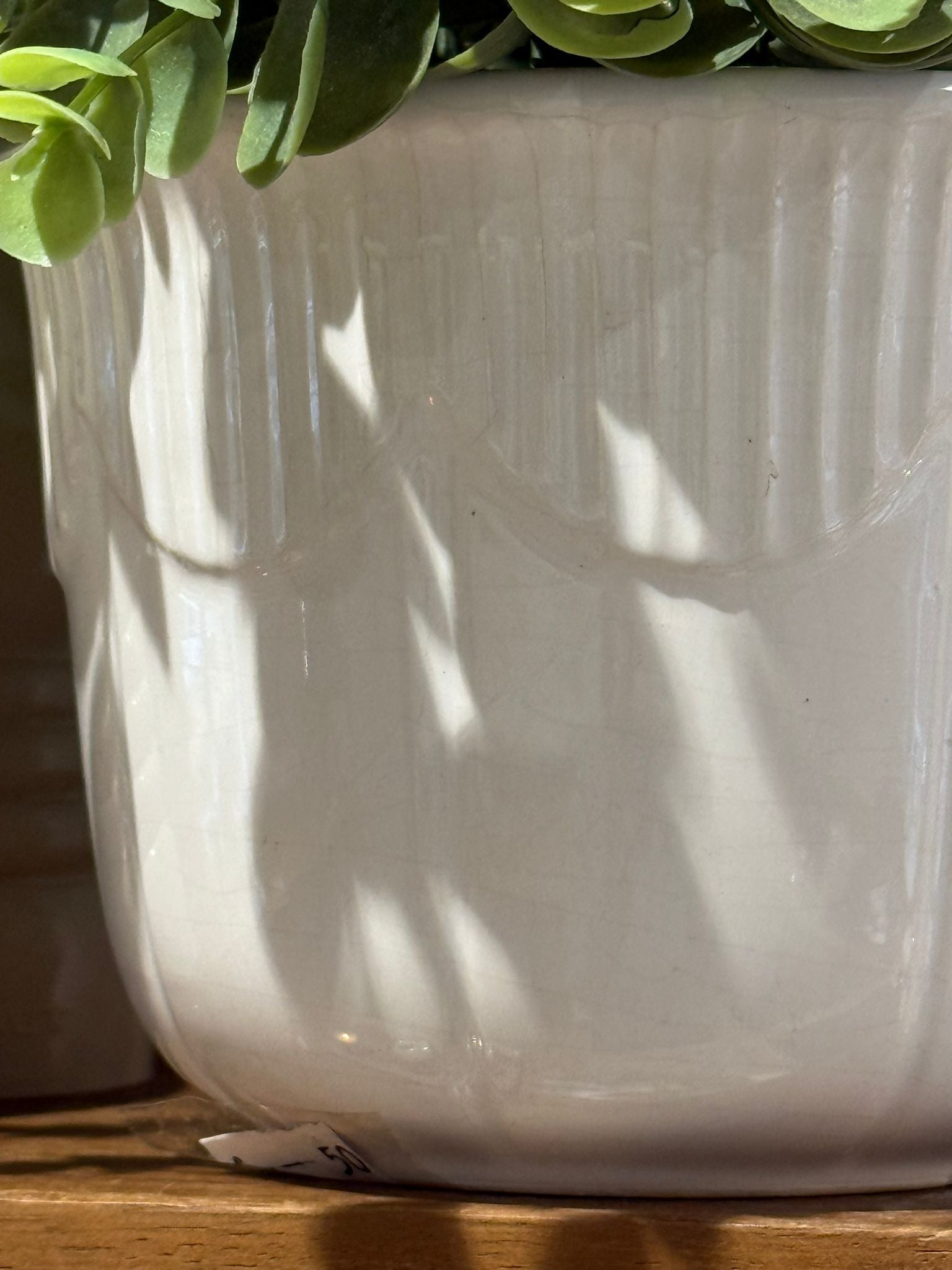 Vintage White Glazed Ceramic Plant Pot with Fluted Detail and Decorative Drip Finish