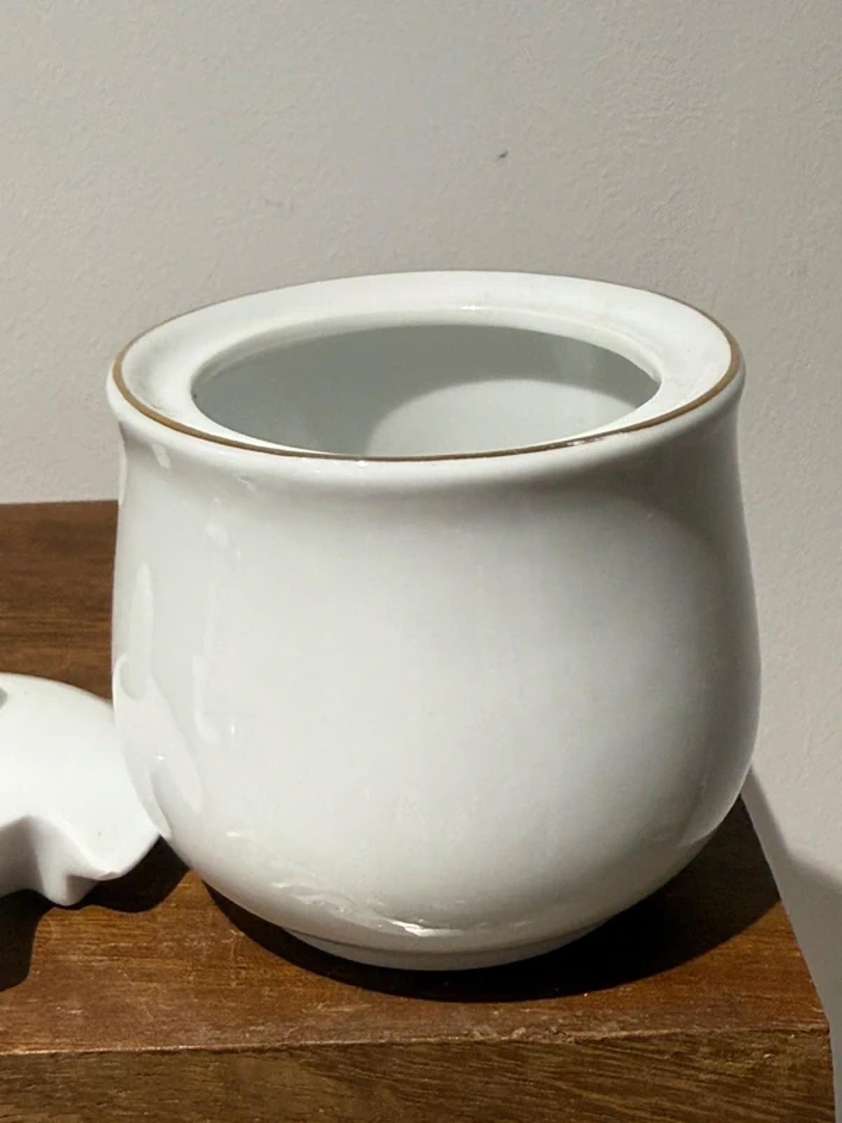 Vintage white large gold rimmed sugar bowl kitchen home decor very good condition