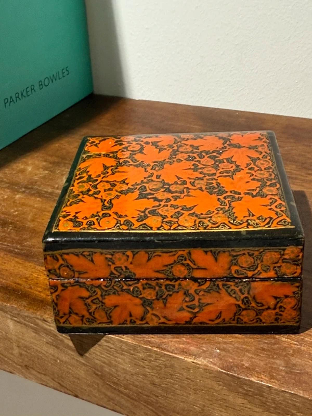 Vintage trinket basket orange black leaf print dressing table home decor