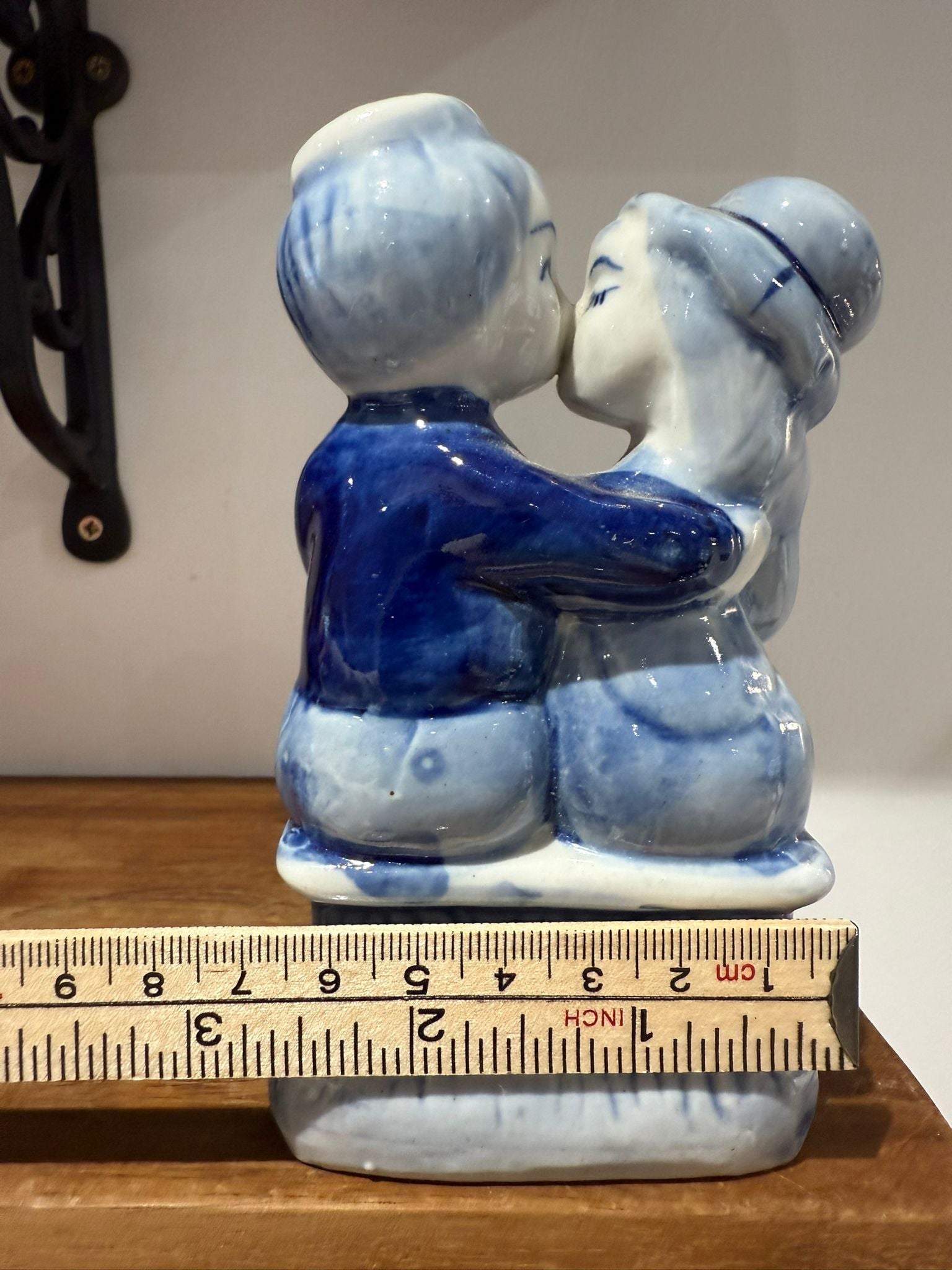 Vintage Blue & White Kissing Couple Ceramic Figurine