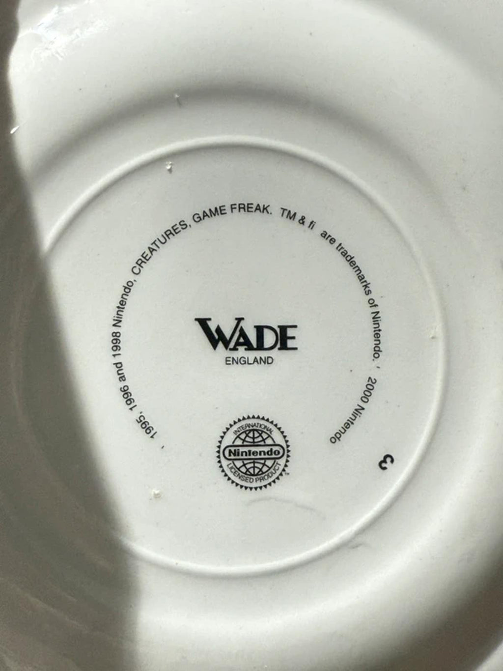 Vintage plate kids Pokémon Pikachu, Wade, England plate Nintendo red yellow very good condition