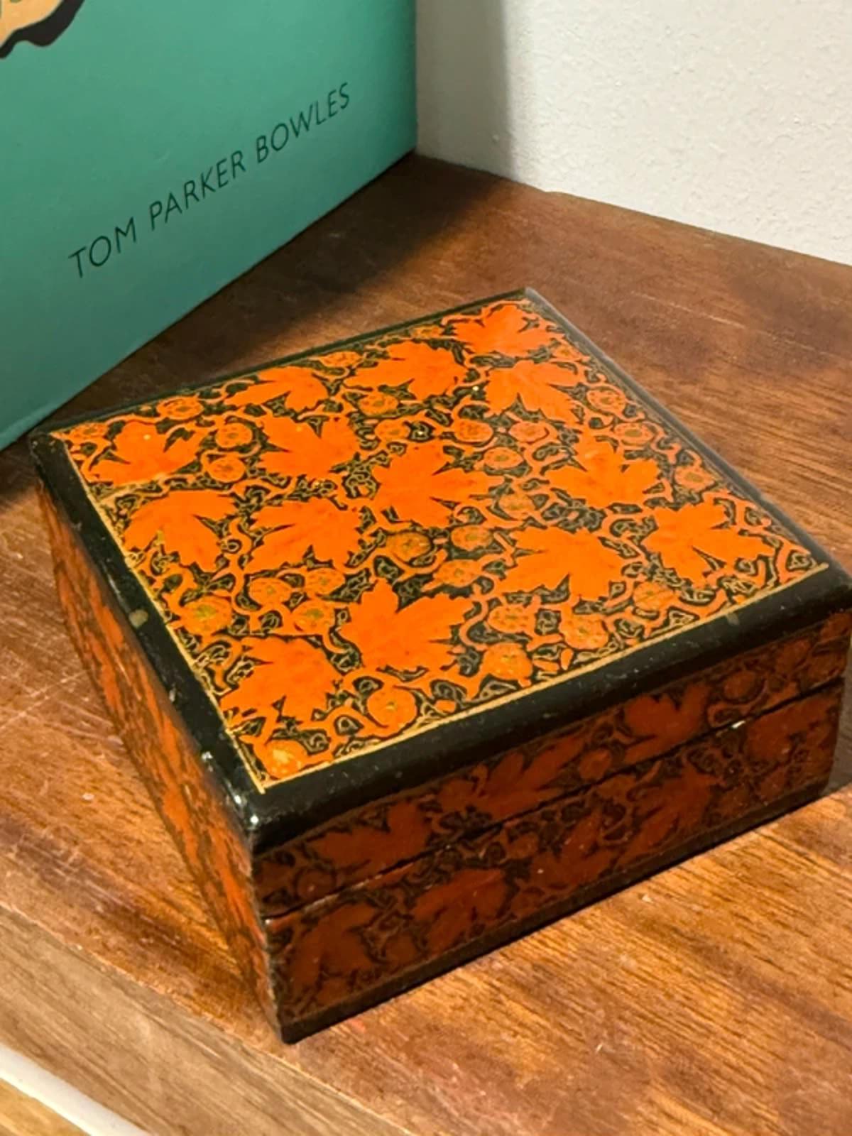 Vintage trinket basket orange black leaf print dressing table home decor